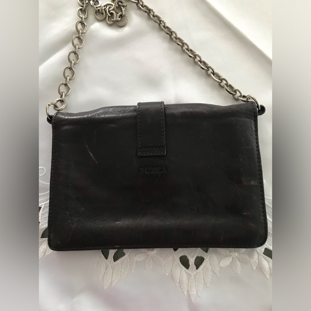 Furla  vintage leather mini bag w/ chain - Picture 6 of 12